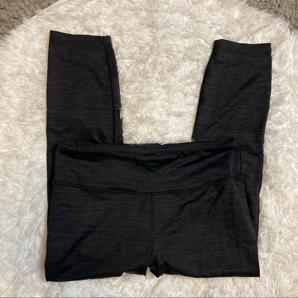 Outdoor Voices Move 3/4 Teach Sweat Leggings in Night - Picture 3 of 9